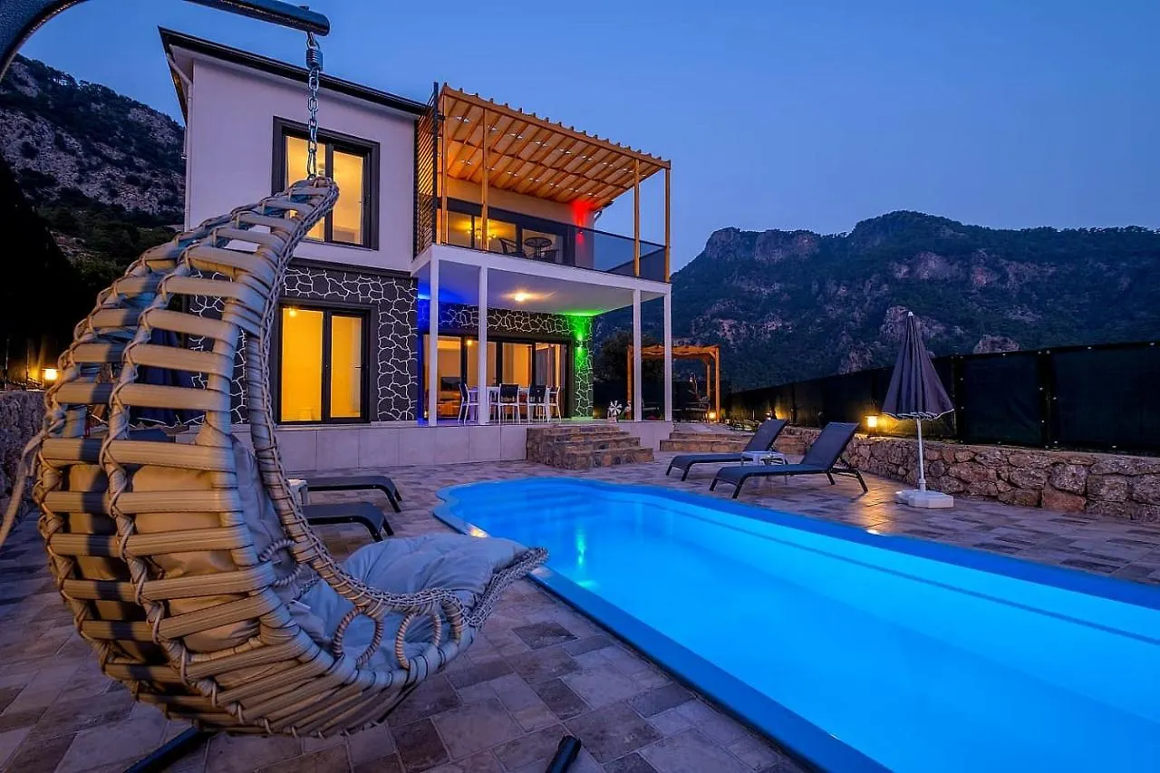 Villa Yuga,Oeluedeniz Фетхие