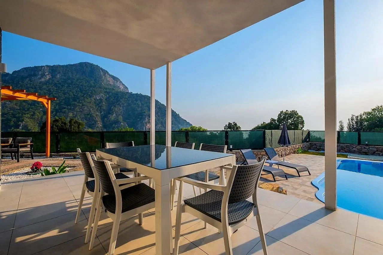 Villa Yuga,Oeluedeniz Фетхие