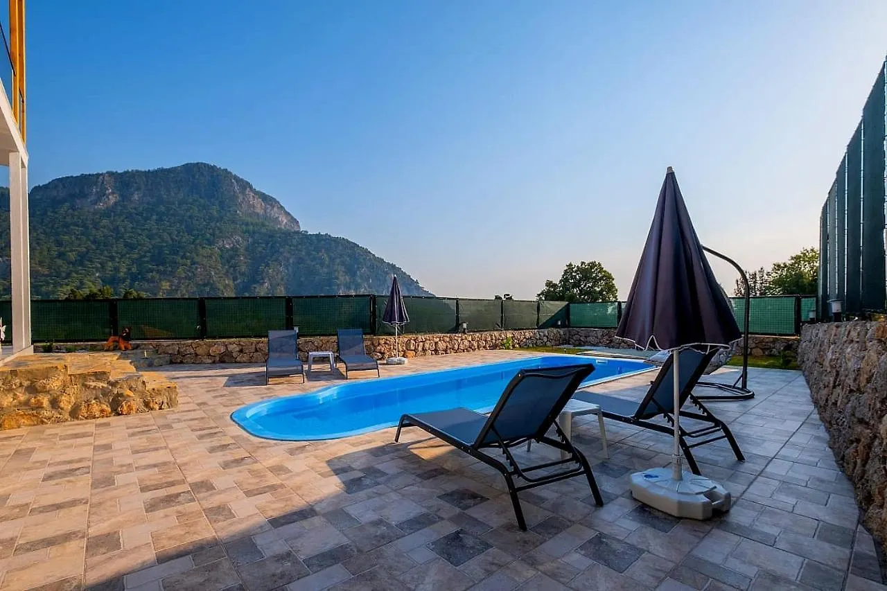 Villa Yuga,Oeluedeniz Фетхие