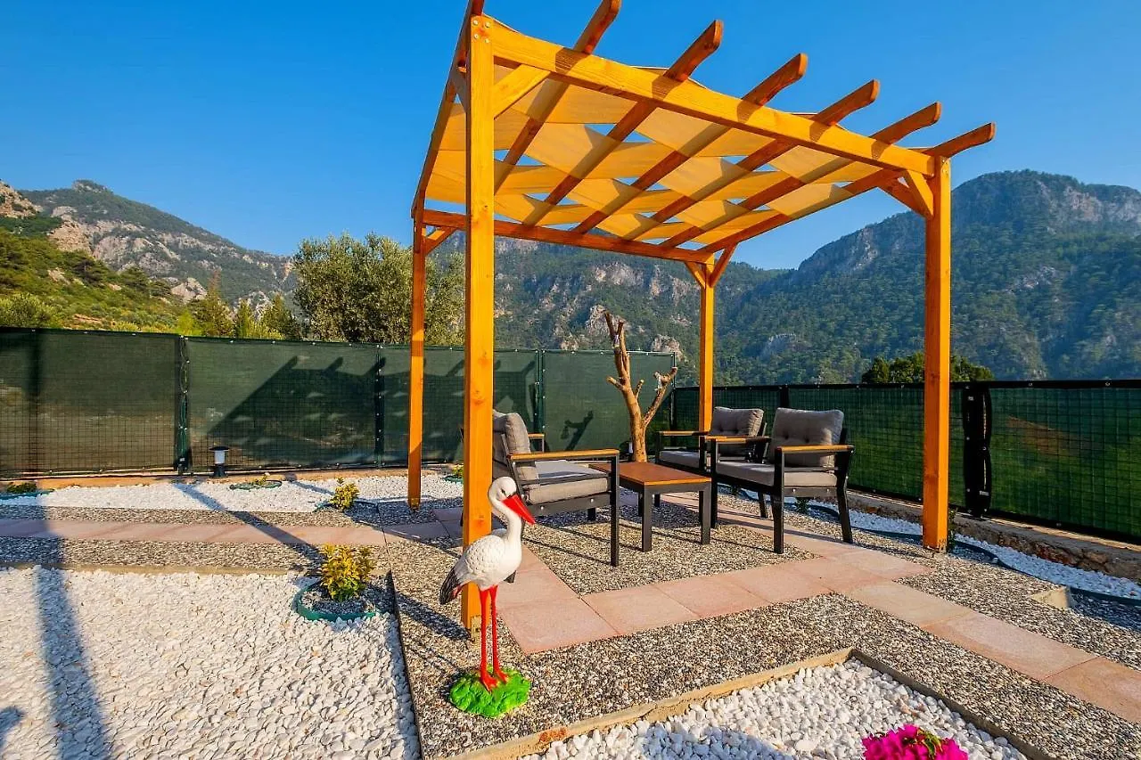 Villa Yuga,Oeluedeniz Фетхие Турция